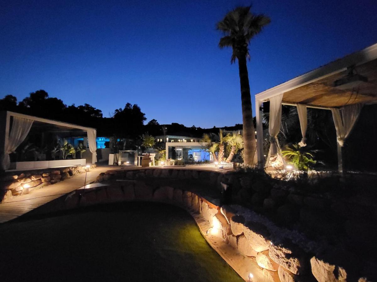 Oasi Blu Sardinia Hotel Santa Margherita di Pula Buitenkant foto