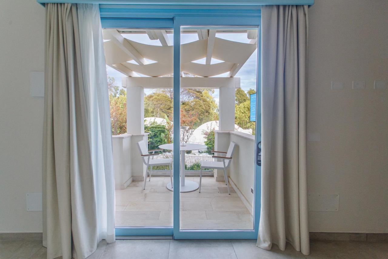 Oasi Blu Sardinia Hotel Santa Margherita di Pula Buitenkant foto