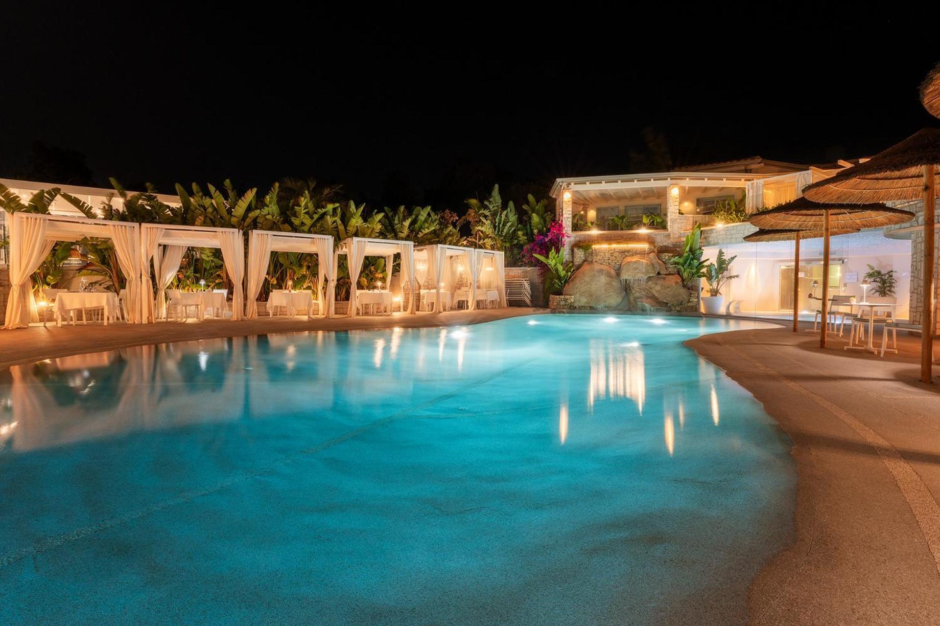 Oasi Blu Sardinia Hotel Santa Margherita di Pula Buitenkant foto