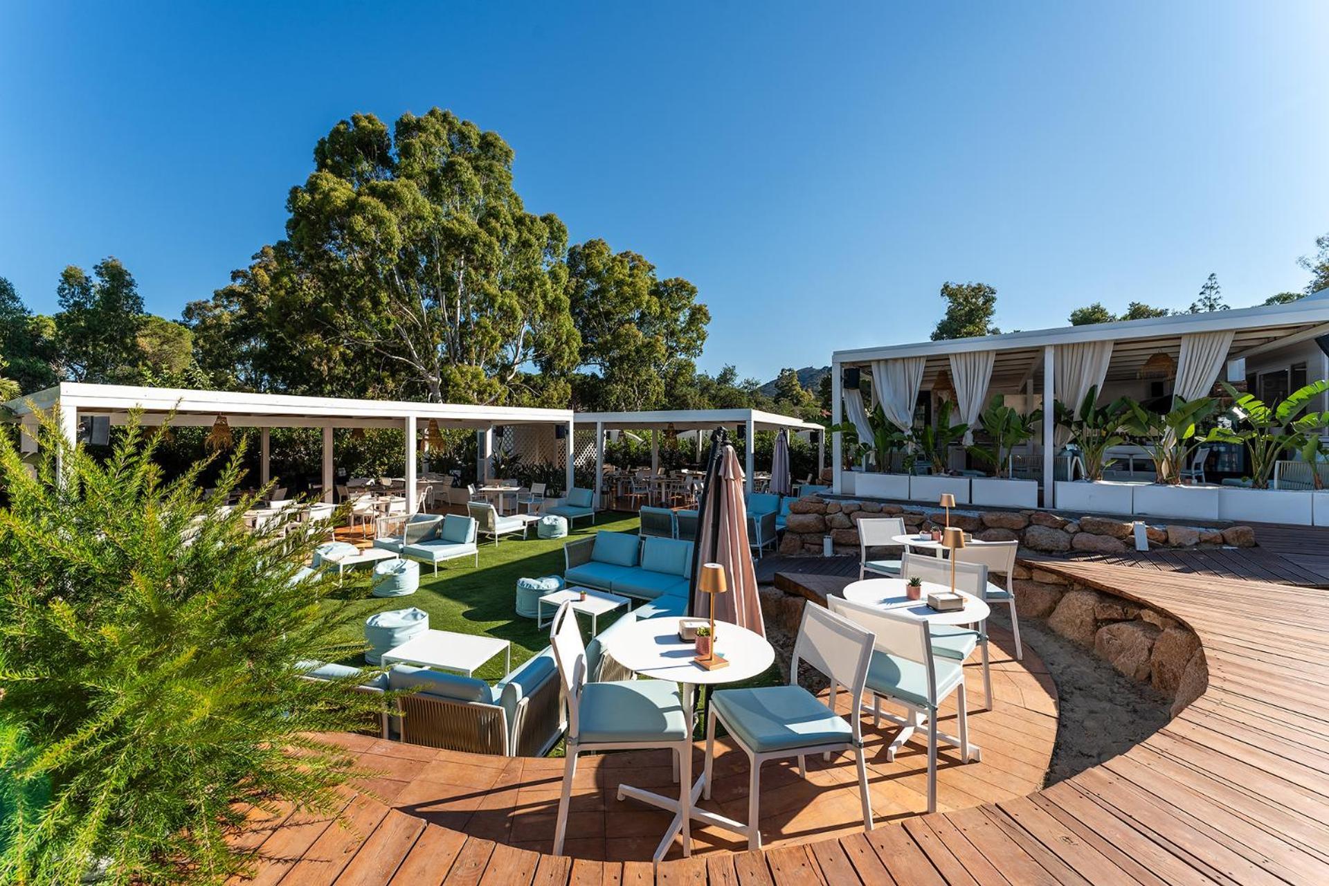 Oasi Blu Sardinia Hotel Santa Margherita di Pula Buitenkant foto